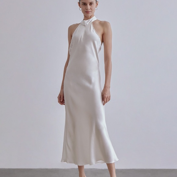 Silk Maison Dresses & Skirts - SILK MAISON FRENCH BOW HALTERNECK DRESS